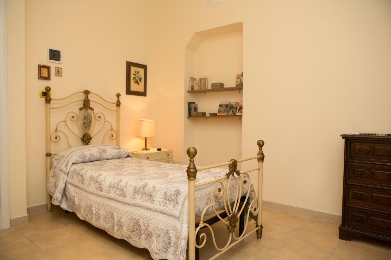 Antica Dimora B&B Canosa Canosa di Puglia Exterior photo